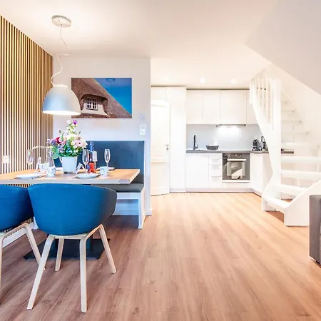 Erich Johannsen Wai Whg 6 *